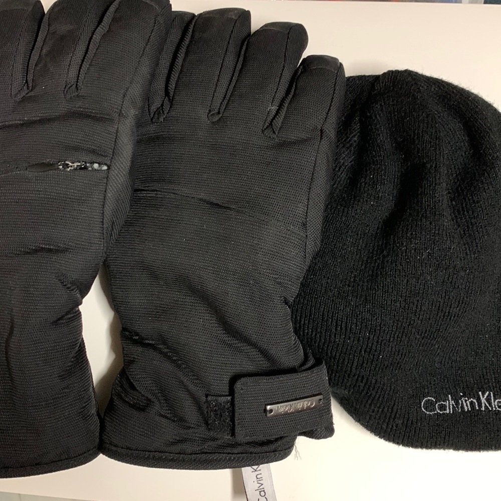 Calvin Klein gloves  and Beanie